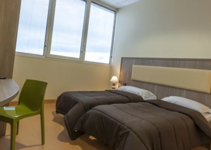 Hotel Foresteria Sant'anna 3*